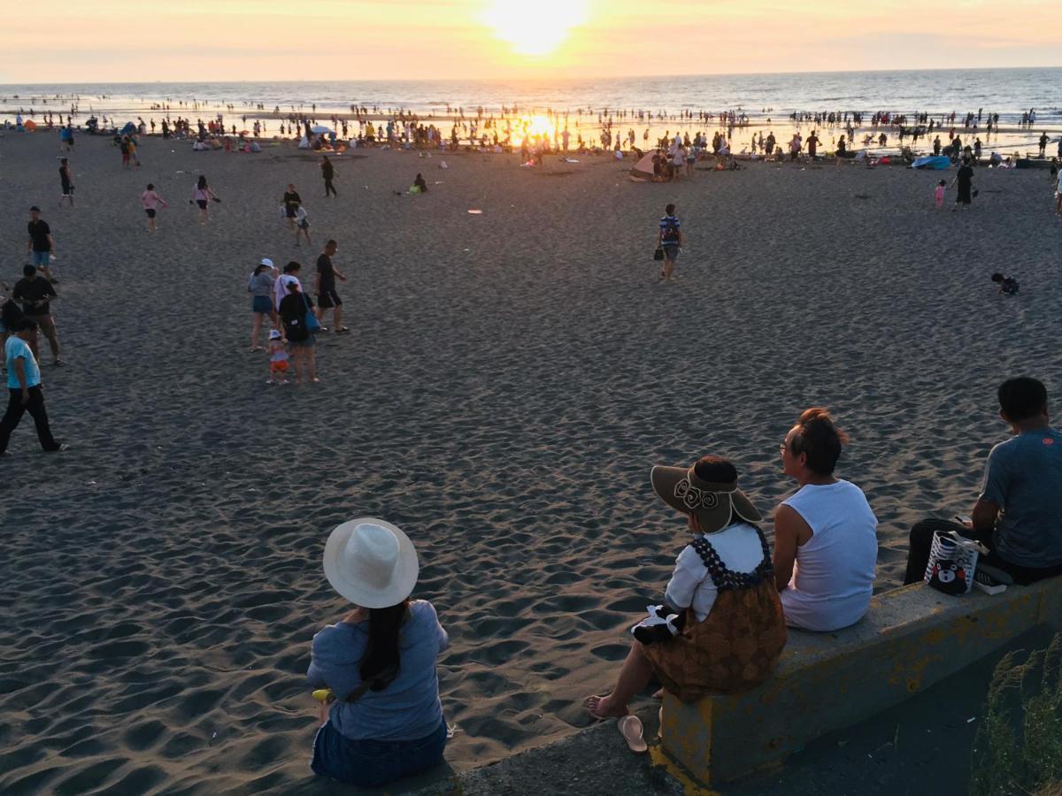 羅里濱海輕旅 Rory Hostel Luzhu Exteriör bild